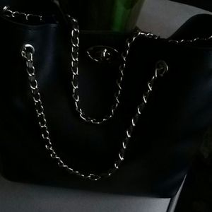Medium plain tote bag